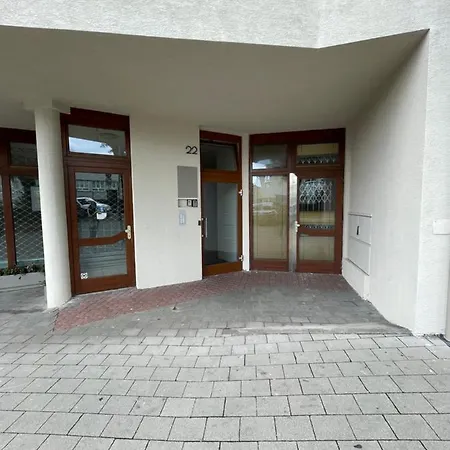 Castle View With Free Parking Апартаменти