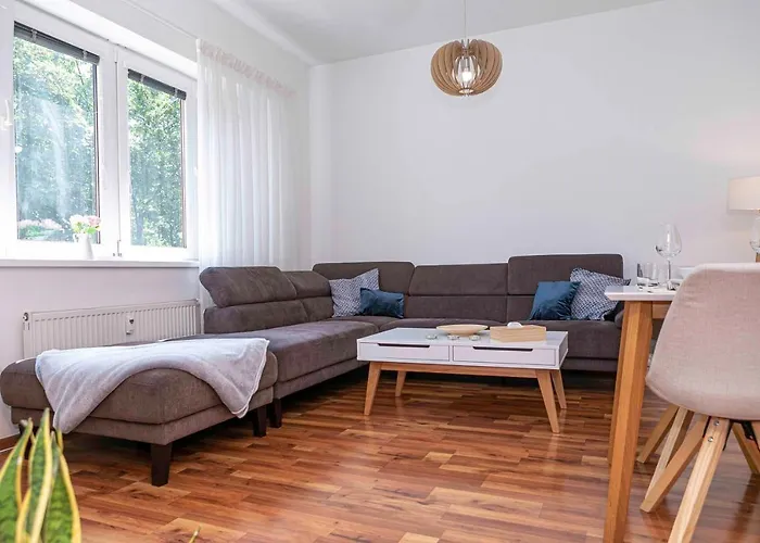 Castle View With Free Parking *