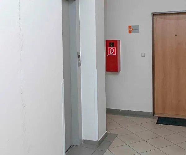 Castle View With Free Parking Διαμέρισμα *